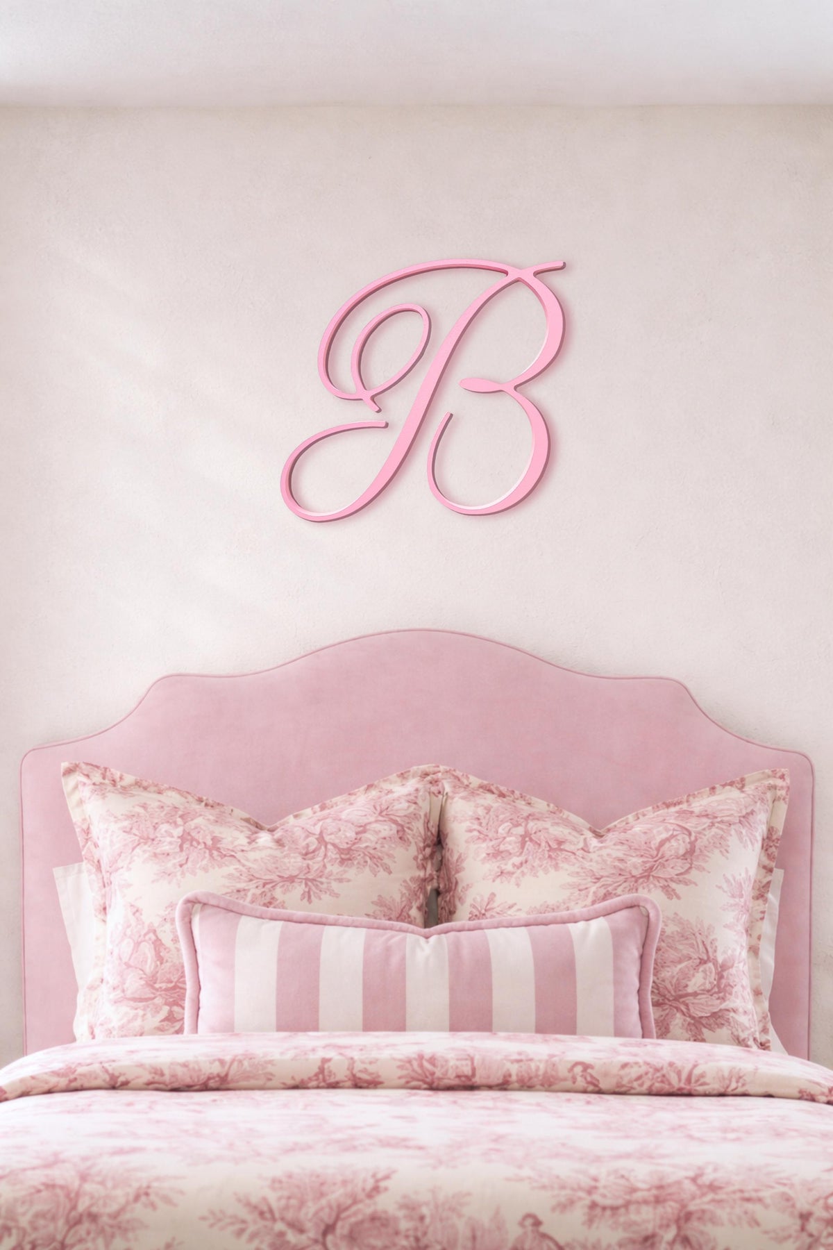 Set of 2 Script Wall Letters – Matching Custom Initials