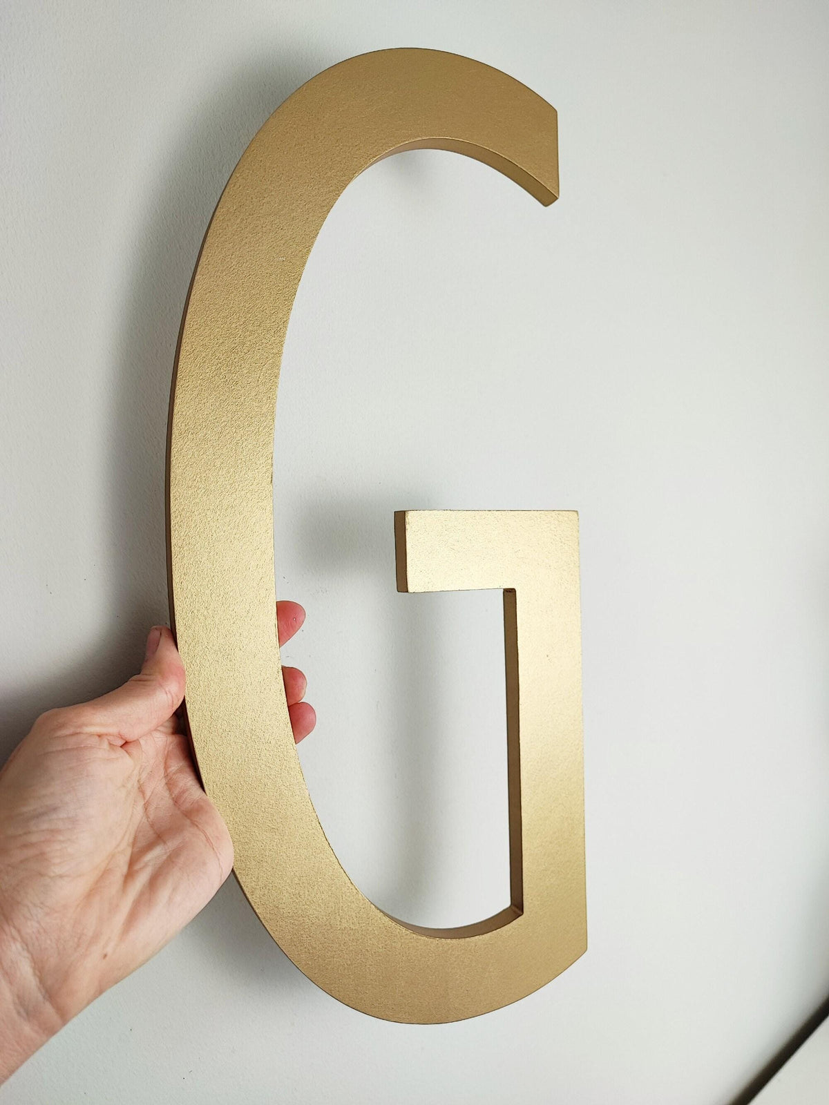 Large Wooden Wall Letter – Custom Bedroom Monogram